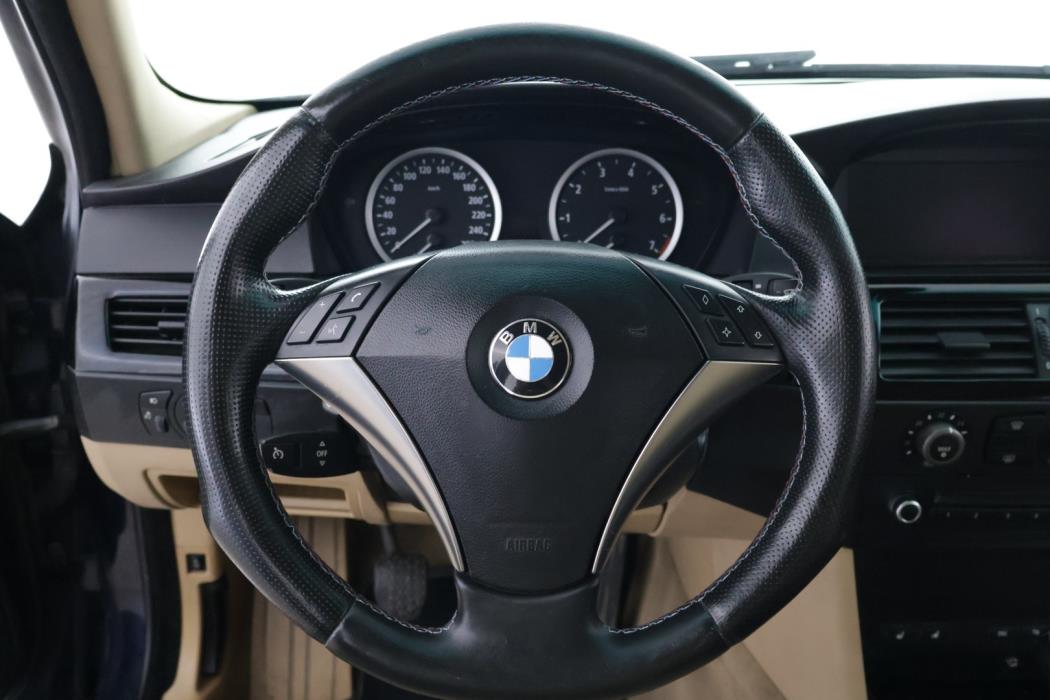BMW 545 2004