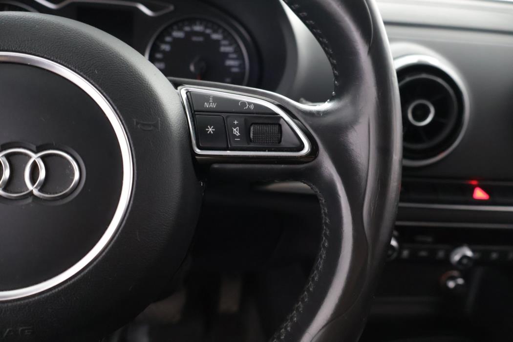AUDI A3 2015