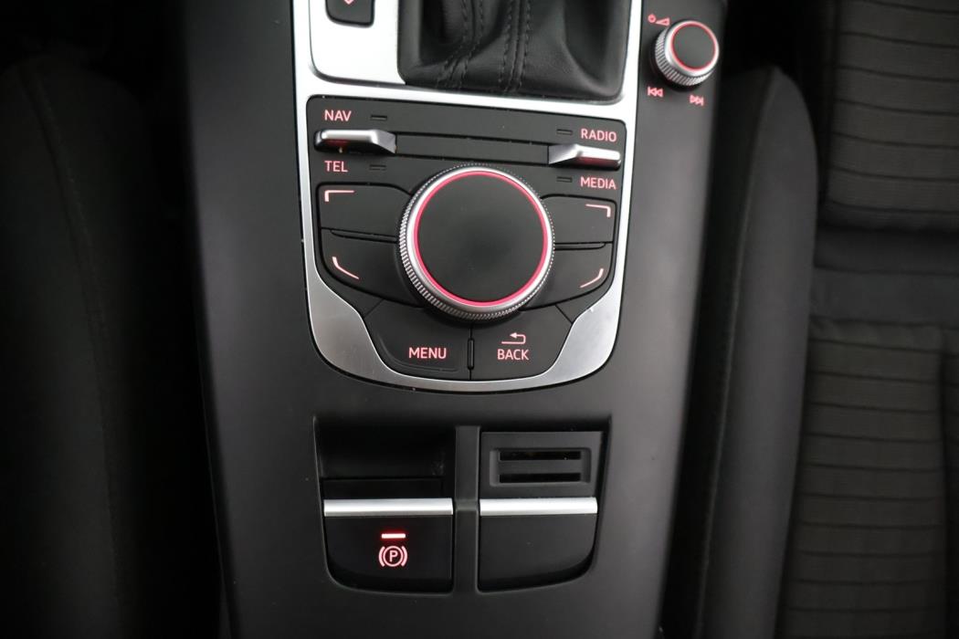 AUDI A3 2015