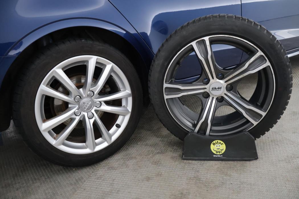 AUDI A3 2015