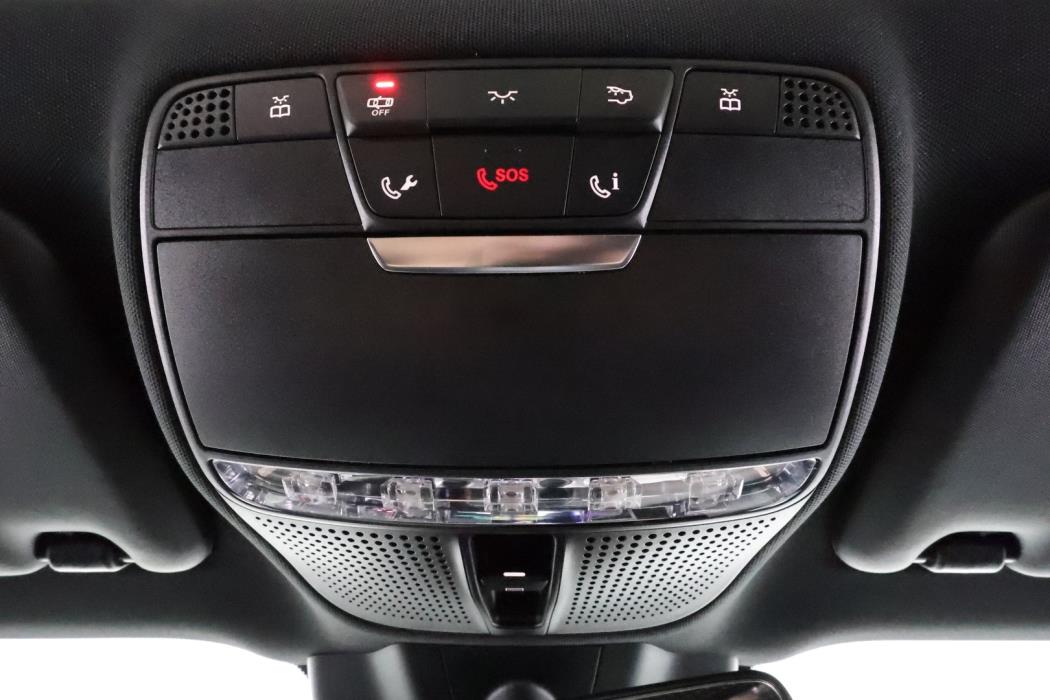 MERCEDES-BENZ E 2018