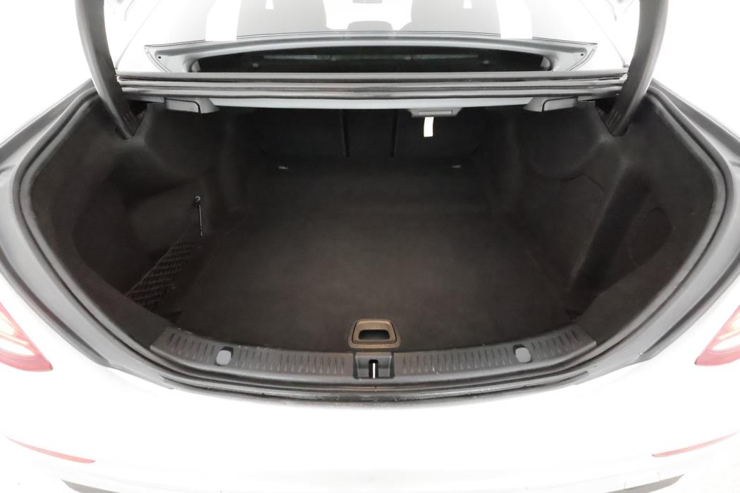 MERCEDES-BENZ E 2018