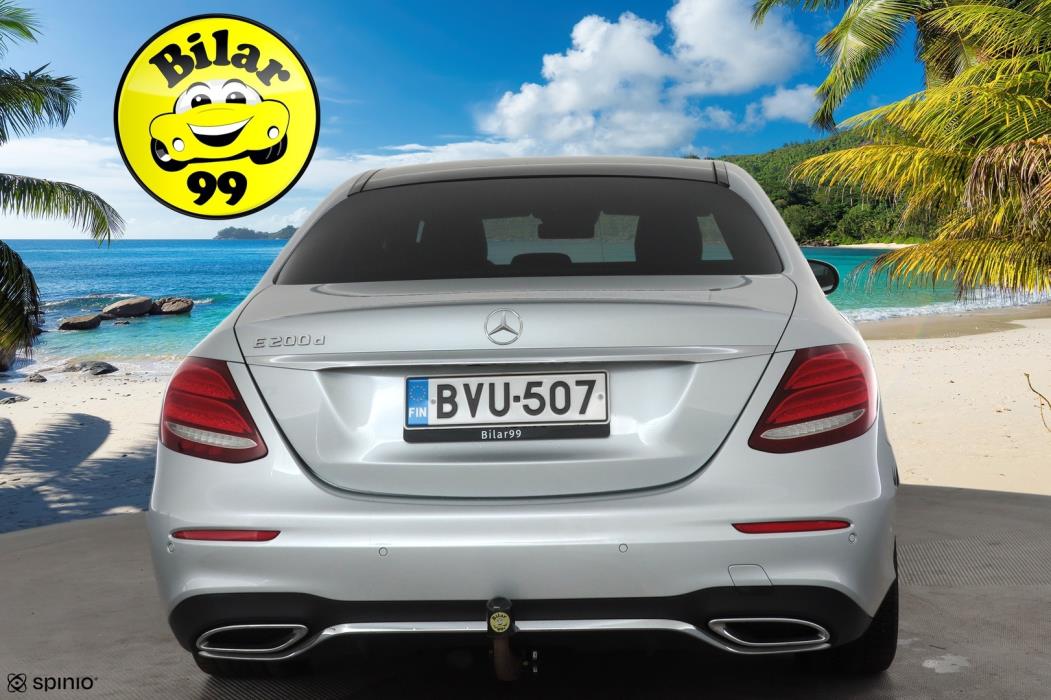 MERCEDES-BENZ E 2018