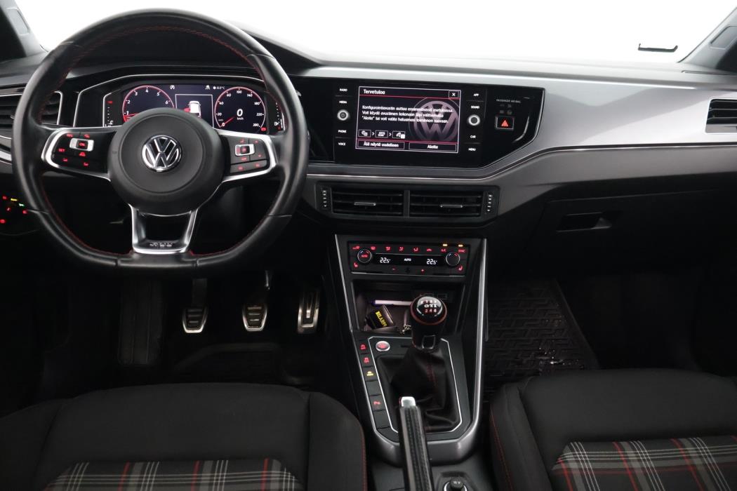 VOLKSWAGEN Polo 2019