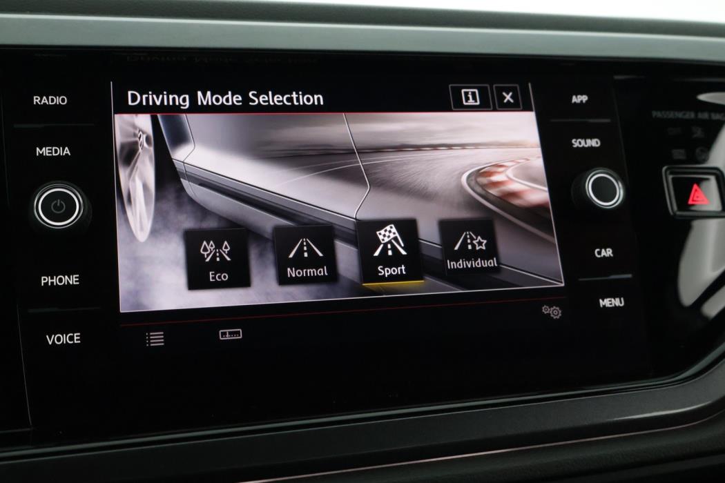 VOLKSWAGEN Polo 2019