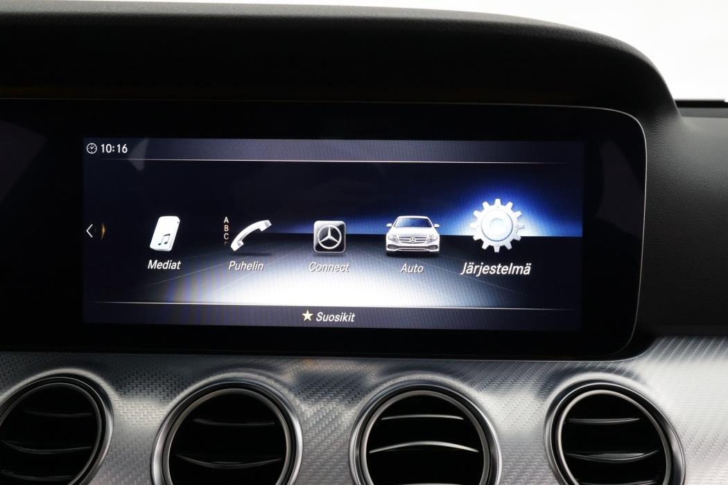 MERCEDES-BENZ E 2019