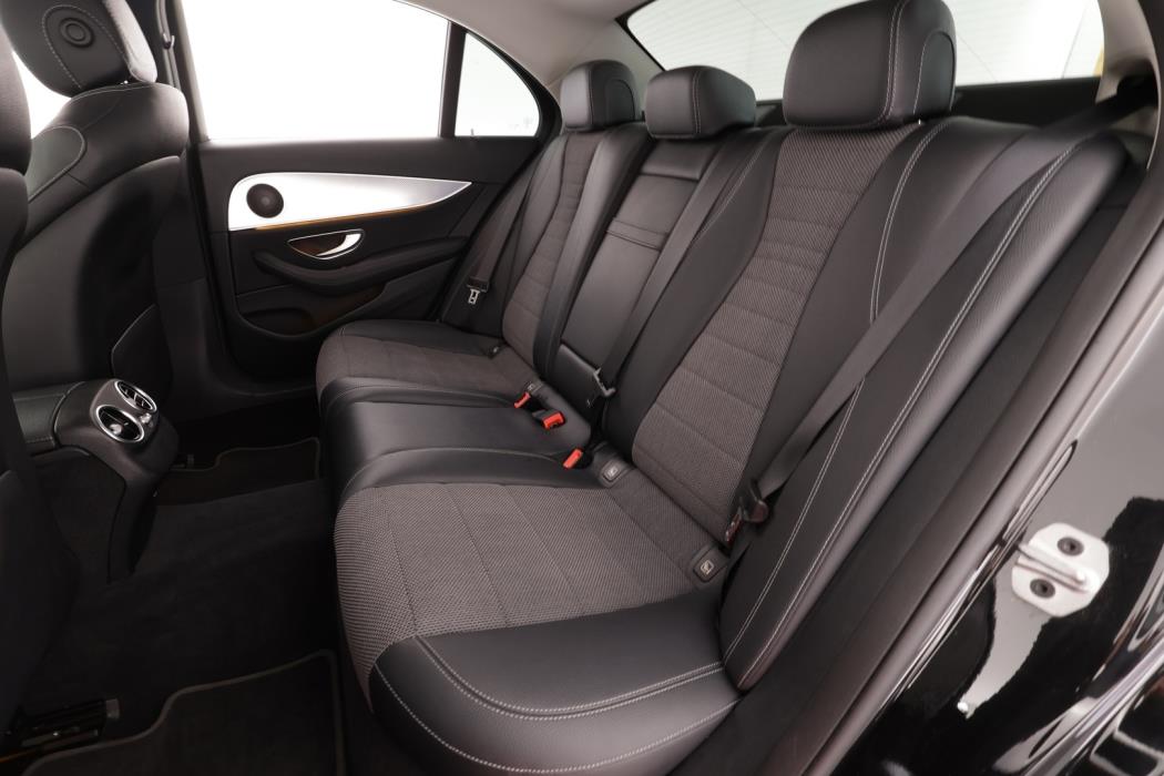 MERCEDES-BENZ E 2019