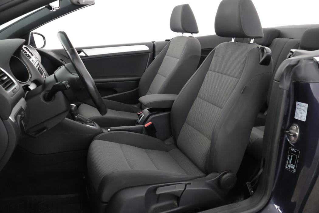 VOLKSWAGEN Golf 2013