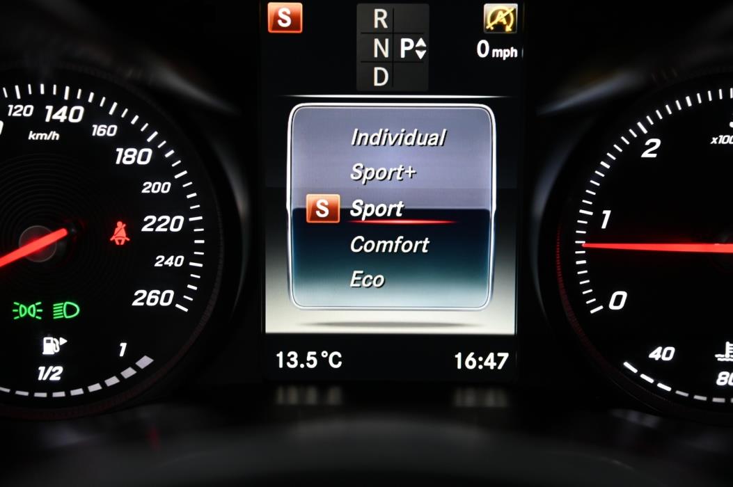 MERCEDES-BENZ C 2016