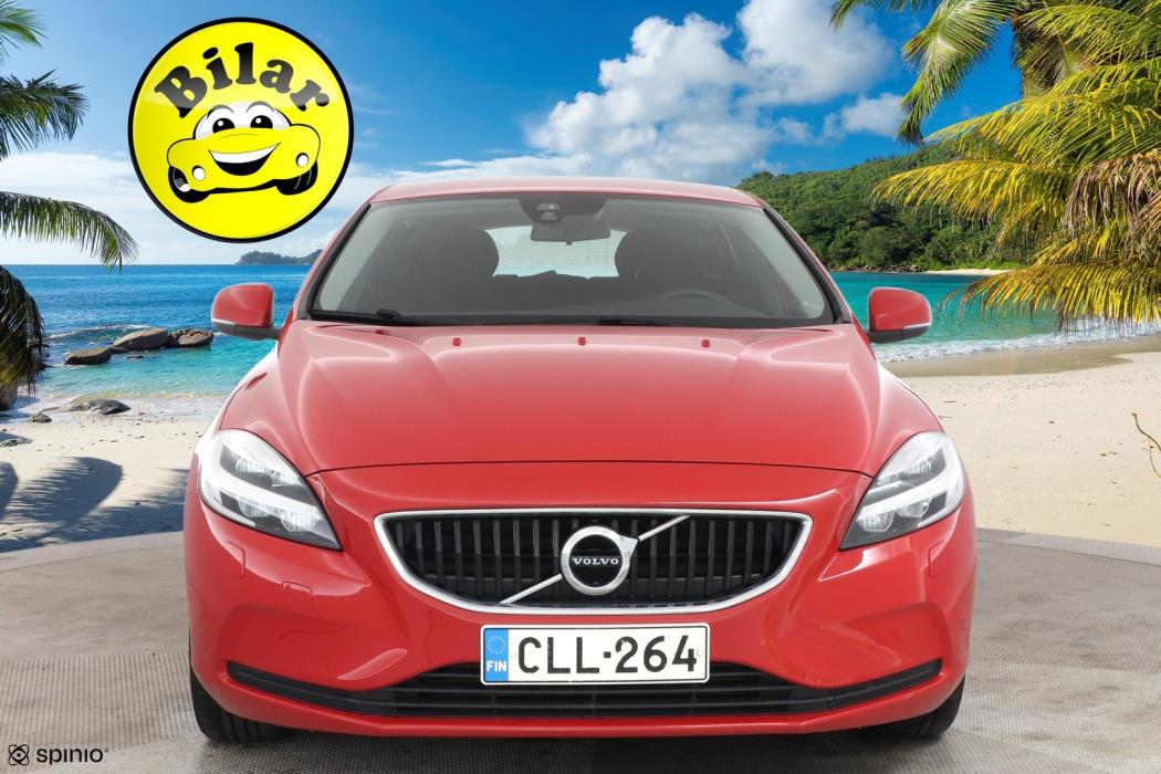 VOLVO V40 2018
