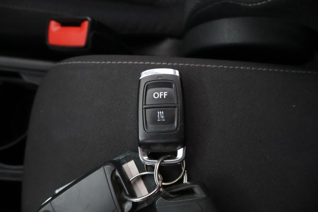 VOLKSWAGEN Touran 2019