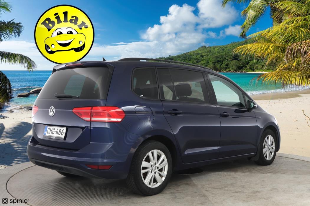 VOLKSWAGEN Touran 2019