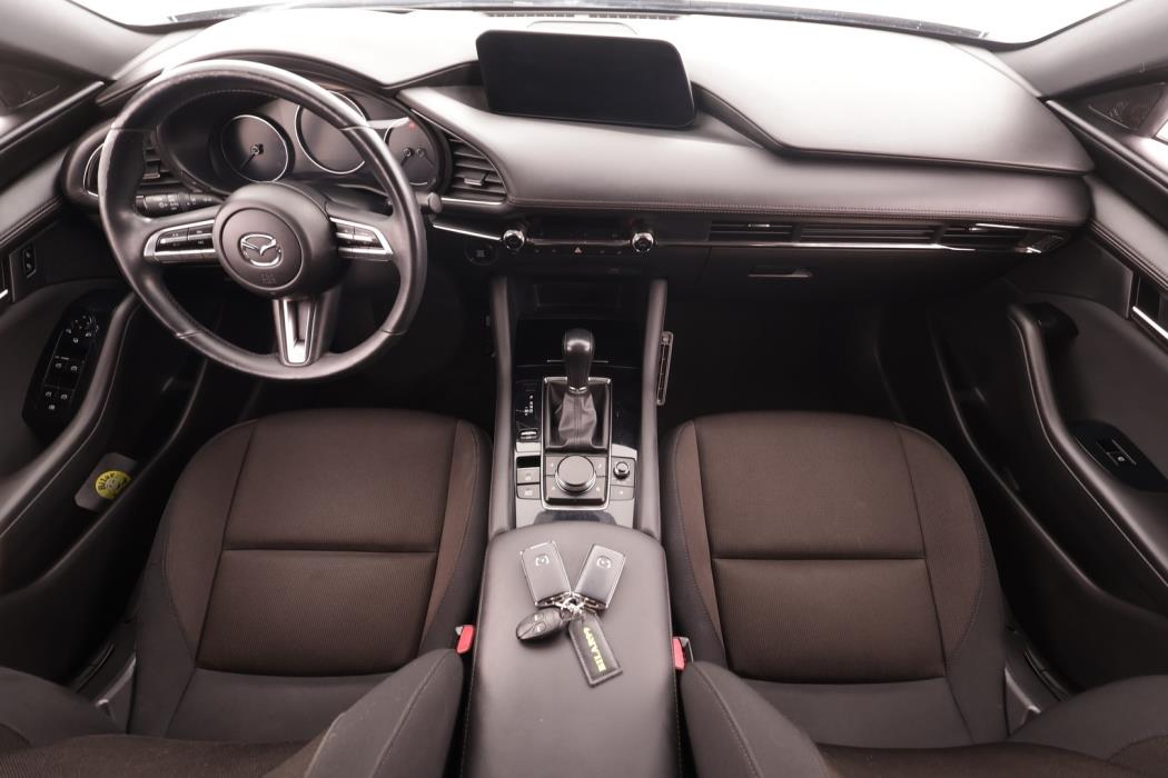 MAZDA 3 2020