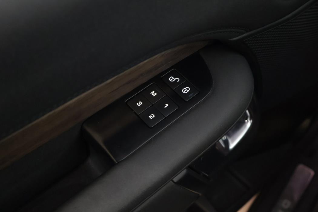 LAND ROVER Discovery 2019