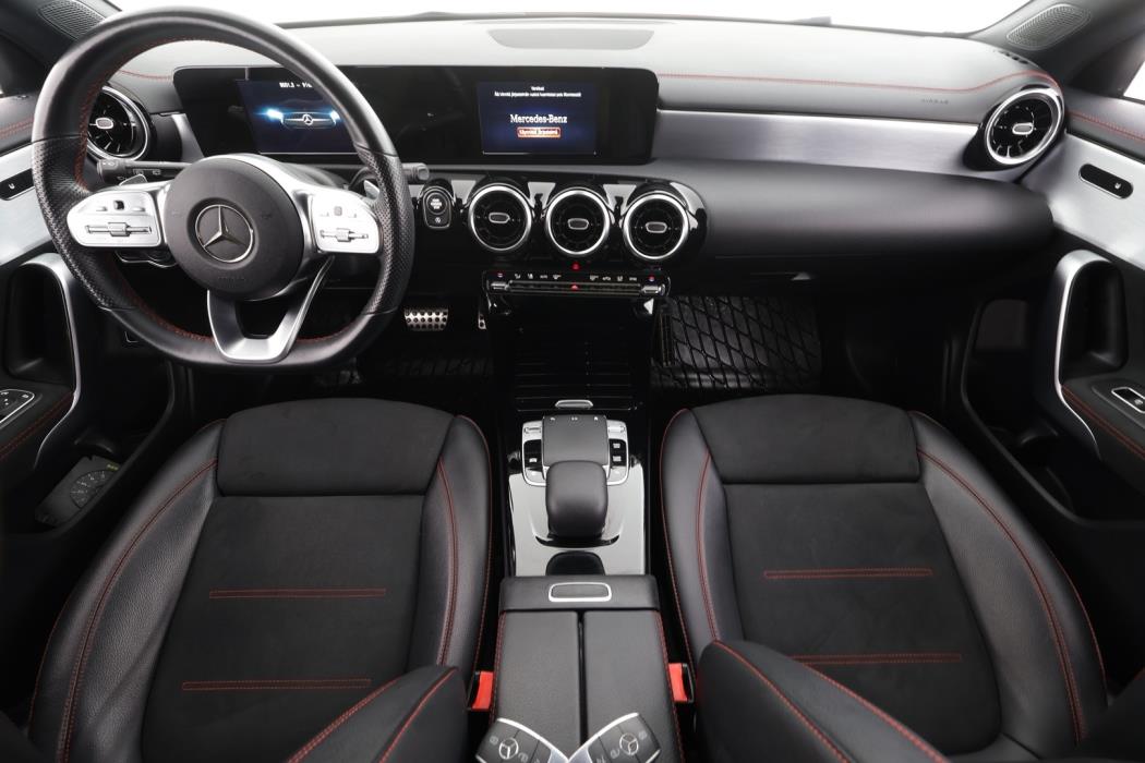 MERCEDES-BENZ CLA 2020