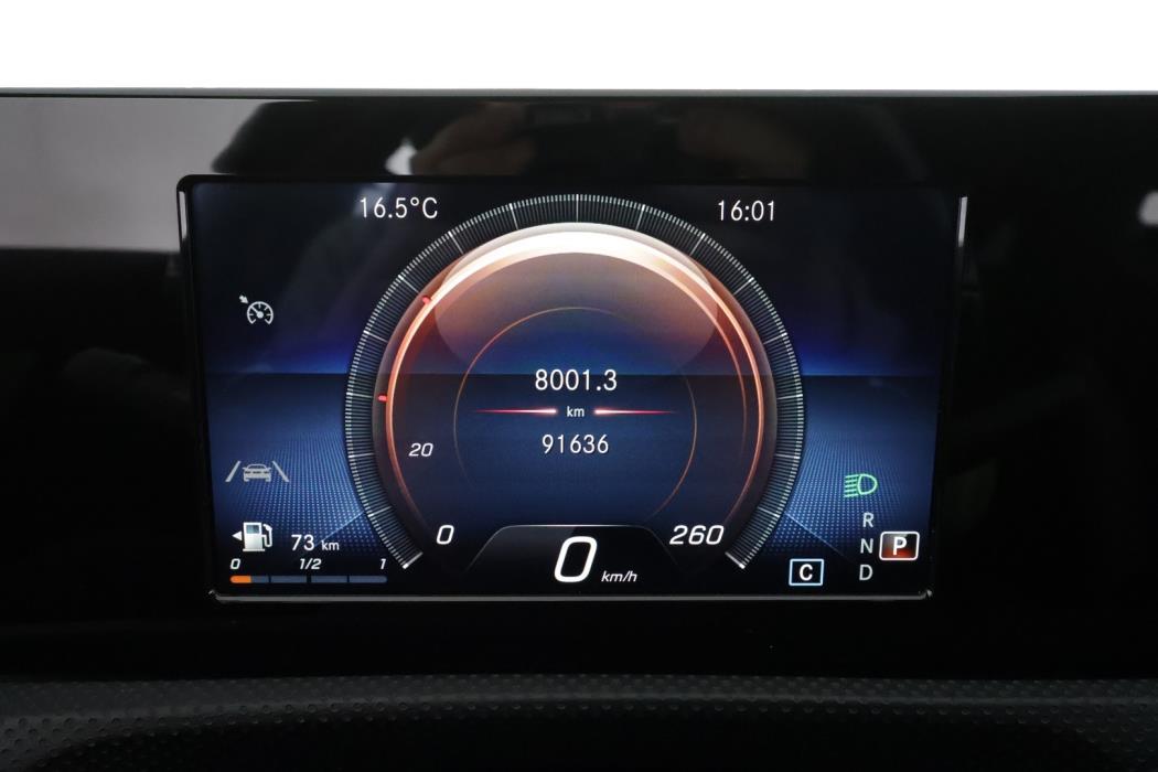 MERCEDES-BENZ CLA 2020