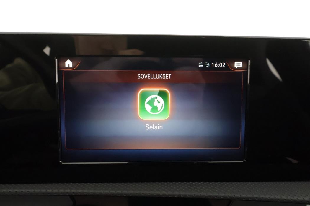 MERCEDES-BENZ CLA 2020