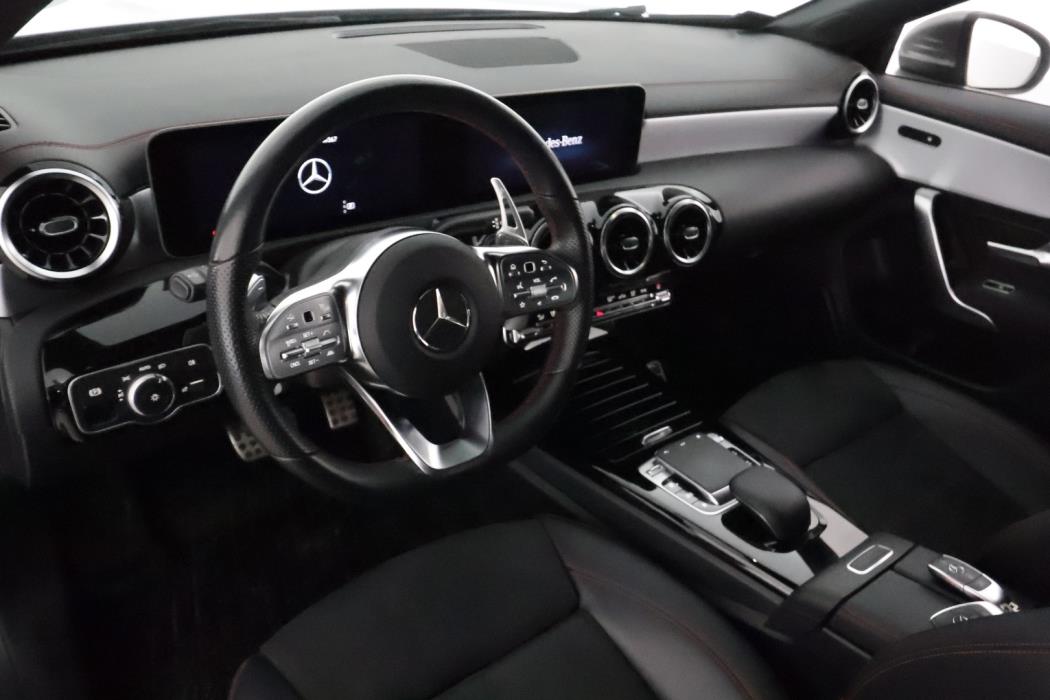 MERCEDES-BENZ CLA 2020