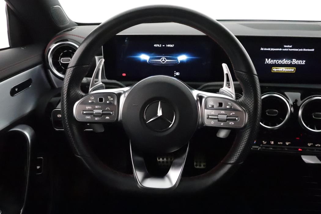 MERCEDES-BENZ CLA 2020