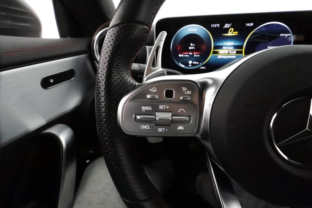 MERCEDES-BENZ CLA 2020