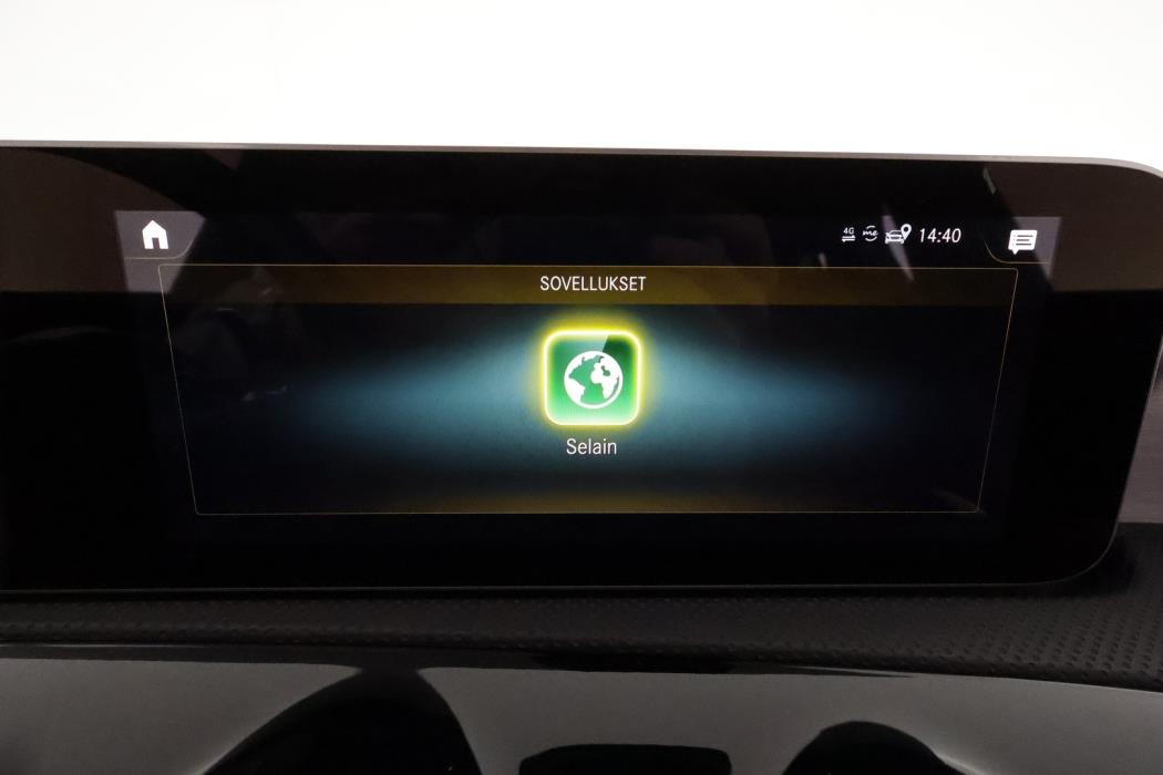 MERCEDES-BENZ CLA 2020