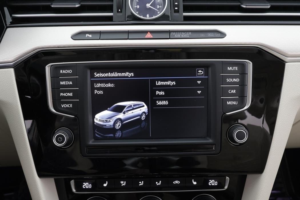 VOLKSWAGEN Passat 2017