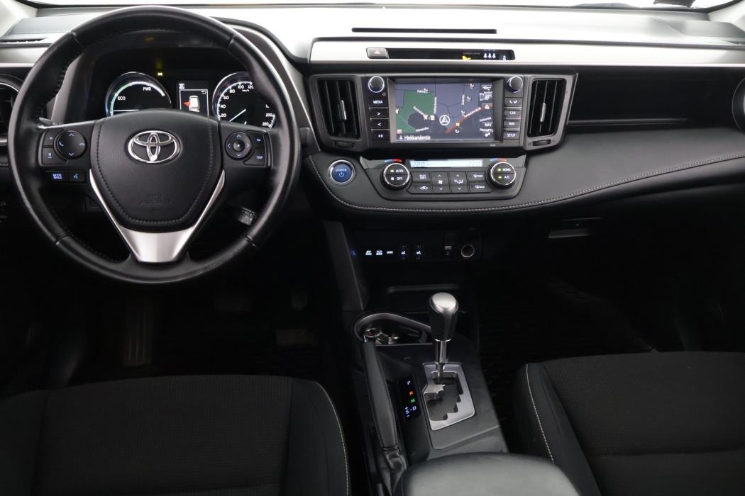 TOYOTA RAV4 2016