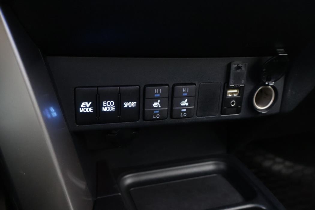 TOYOTA RAV4 2016