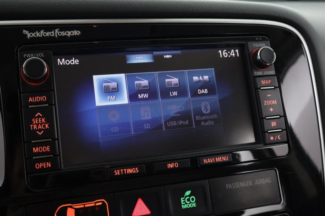 MITSUBISHI Outlander 2014