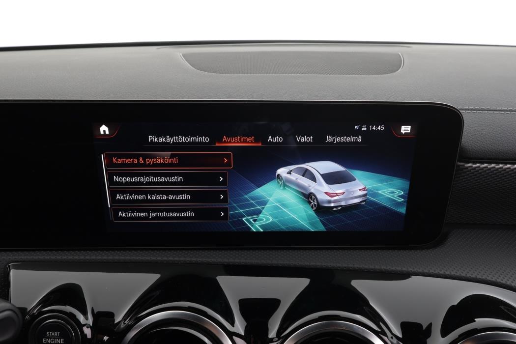 MERCEDES-BENZ CLA 2023