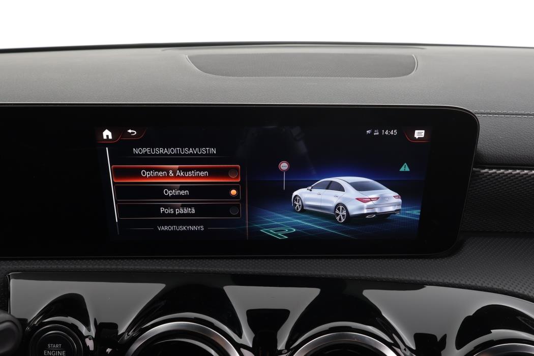 MERCEDES-BENZ CLA 2023