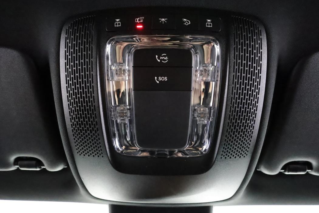 MERCEDES-BENZ CLA 2023