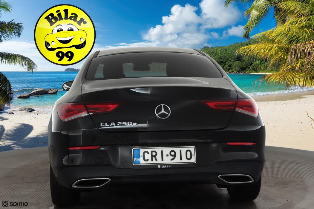 MERCEDES-BENZ CLA 2023