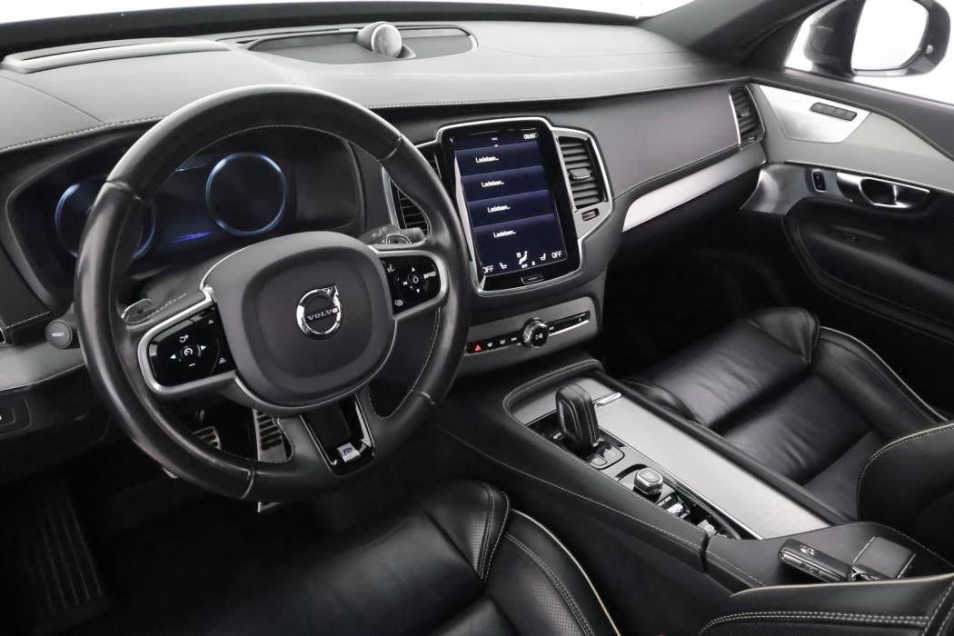 VOLVO XC90 2020