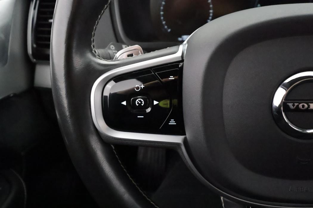 VOLVO XC90 2020