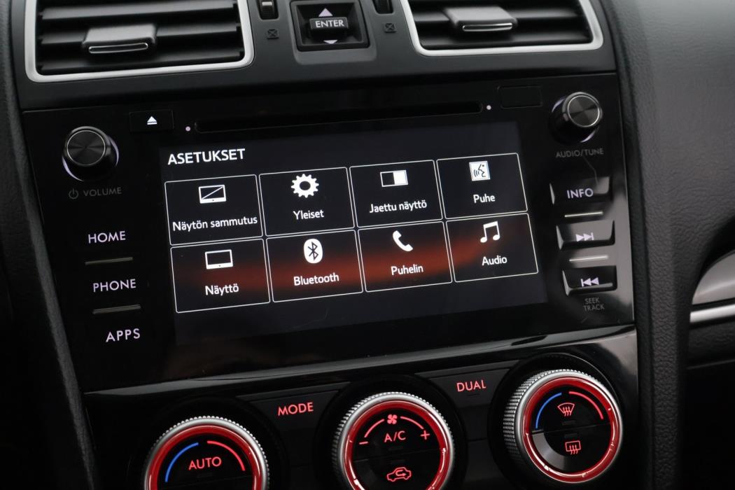 SUBARU Forester 2017