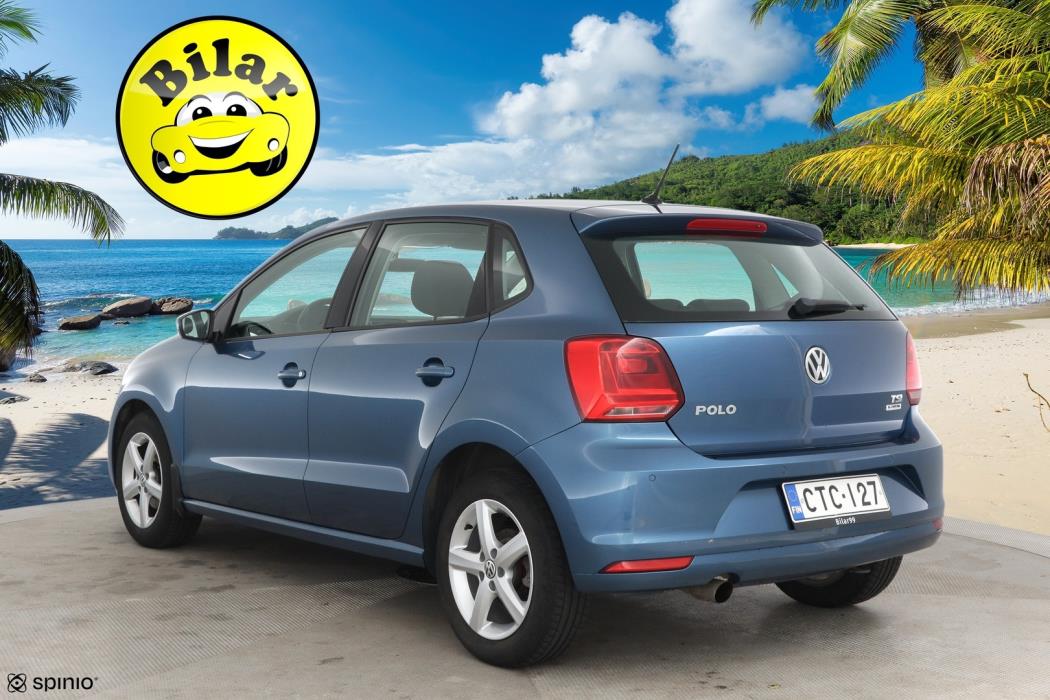 VOLKSWAGEN Polo 2015