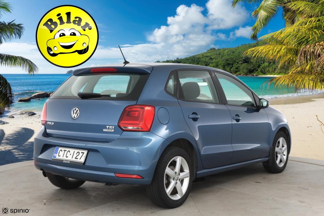 VOLKSWAGEN Polo 2015