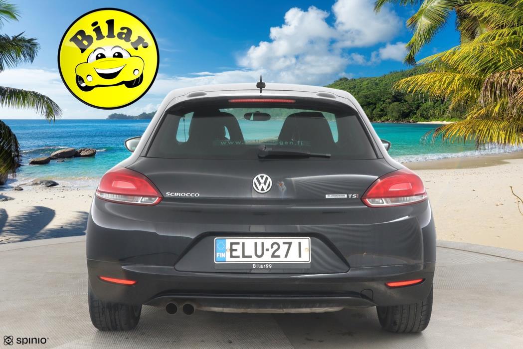 VOLKSWAGEN Scirocco 2011