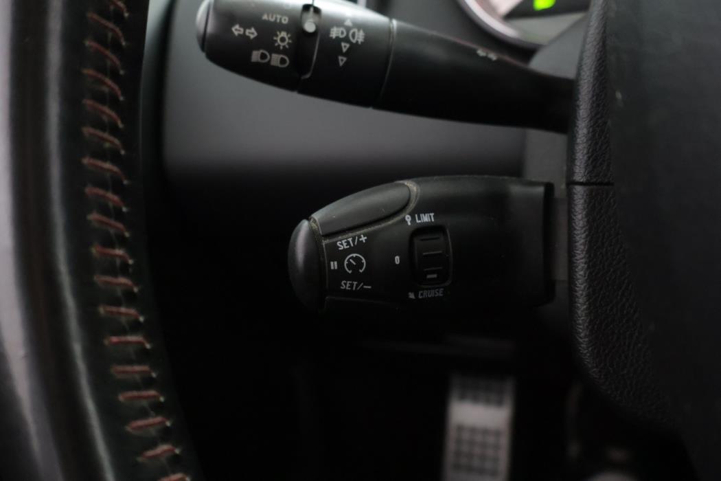 PEUGEOT 308 2013