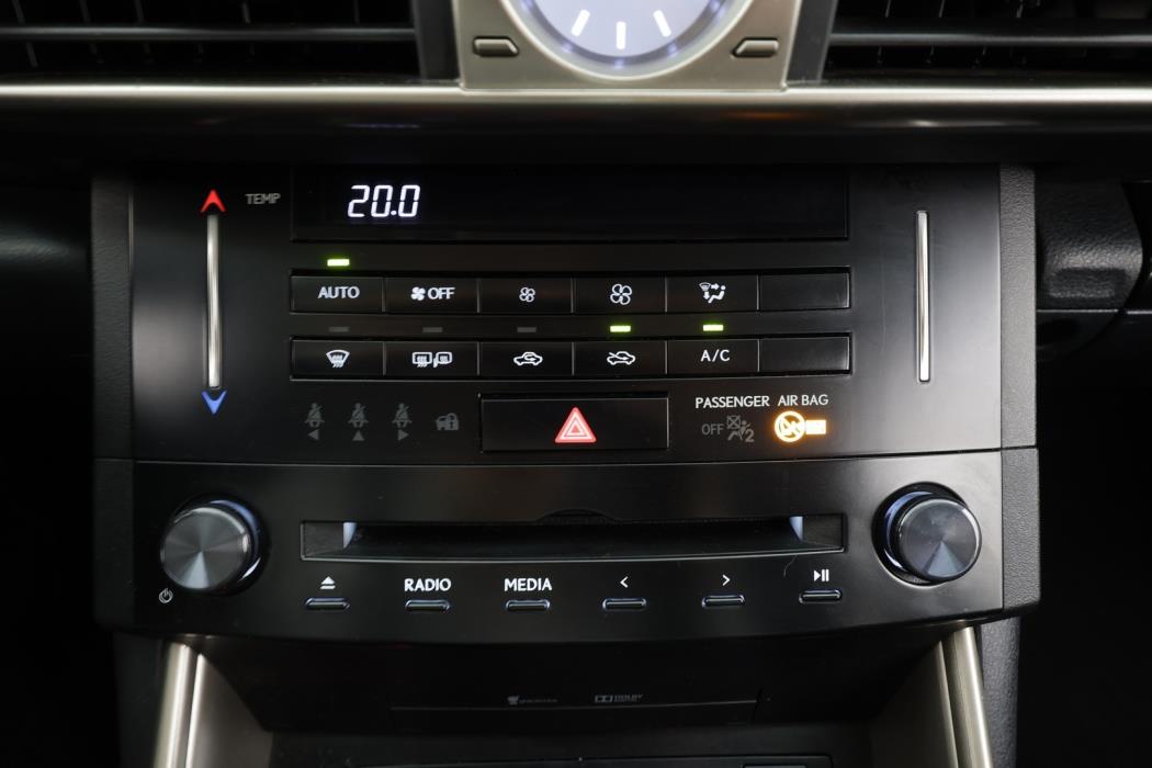 LEXUS IS 2014