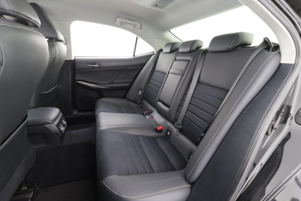 LEXUS IS 2014