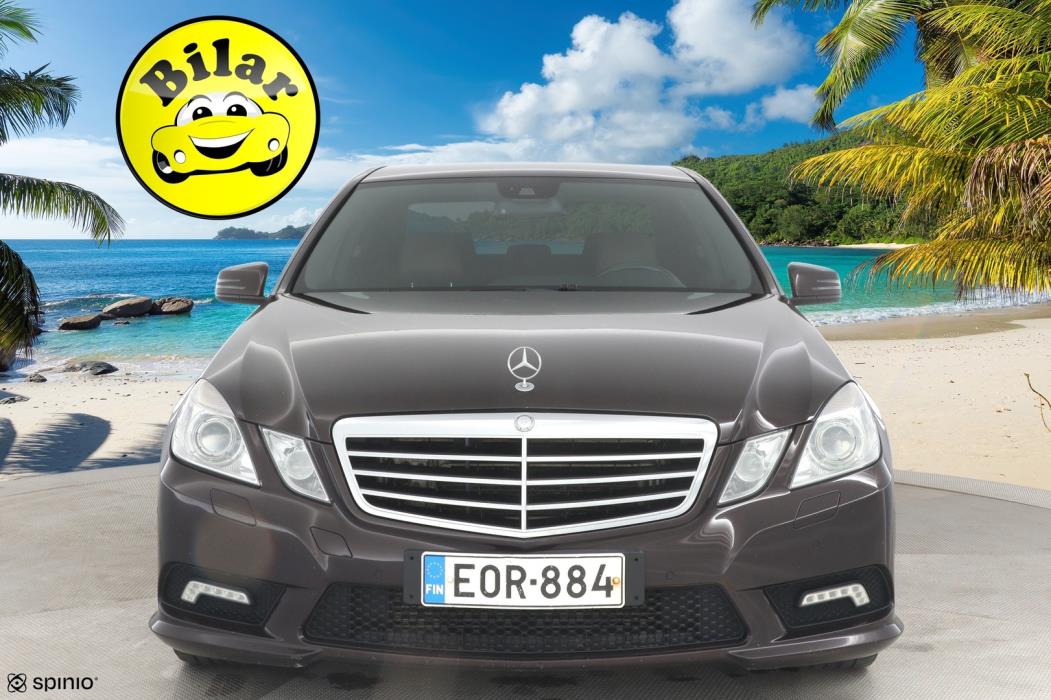 MERCEDES-BENZ E 2010