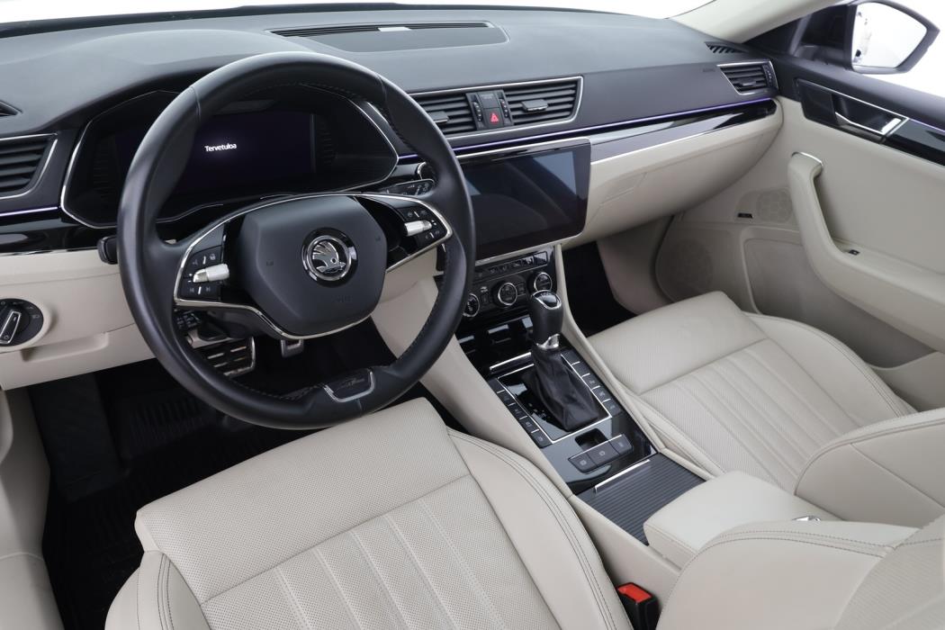 SKODA Superb 2021