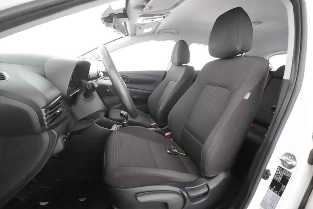 HYUNDAI i20 Hatchback 2021