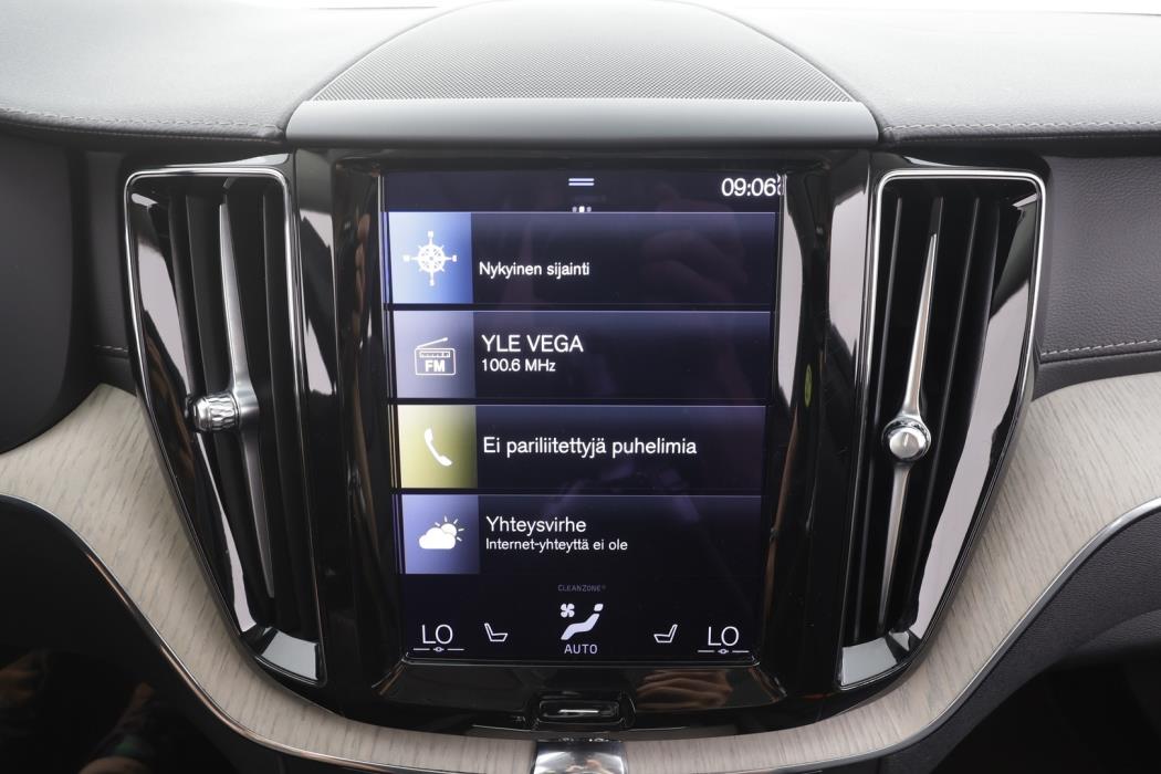 VOLVO XC60 2021