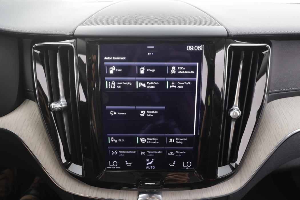 VOLVO XC60 2021