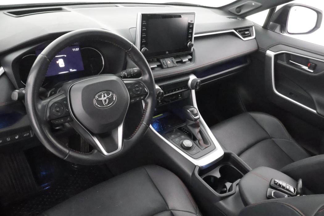 TOYOTA RAV4 Plug-in 2021