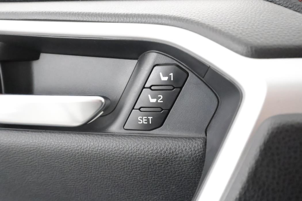 TOYOTA RAV4 Plug-in 2021
