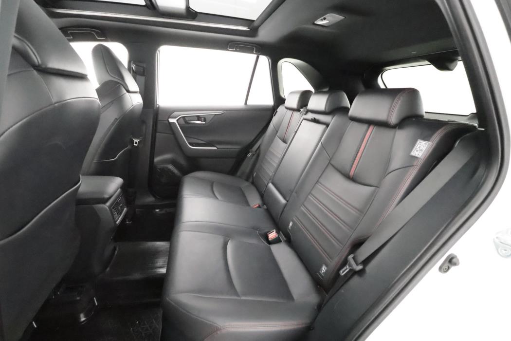 TOYOTA RAV4 Plug-in 2021